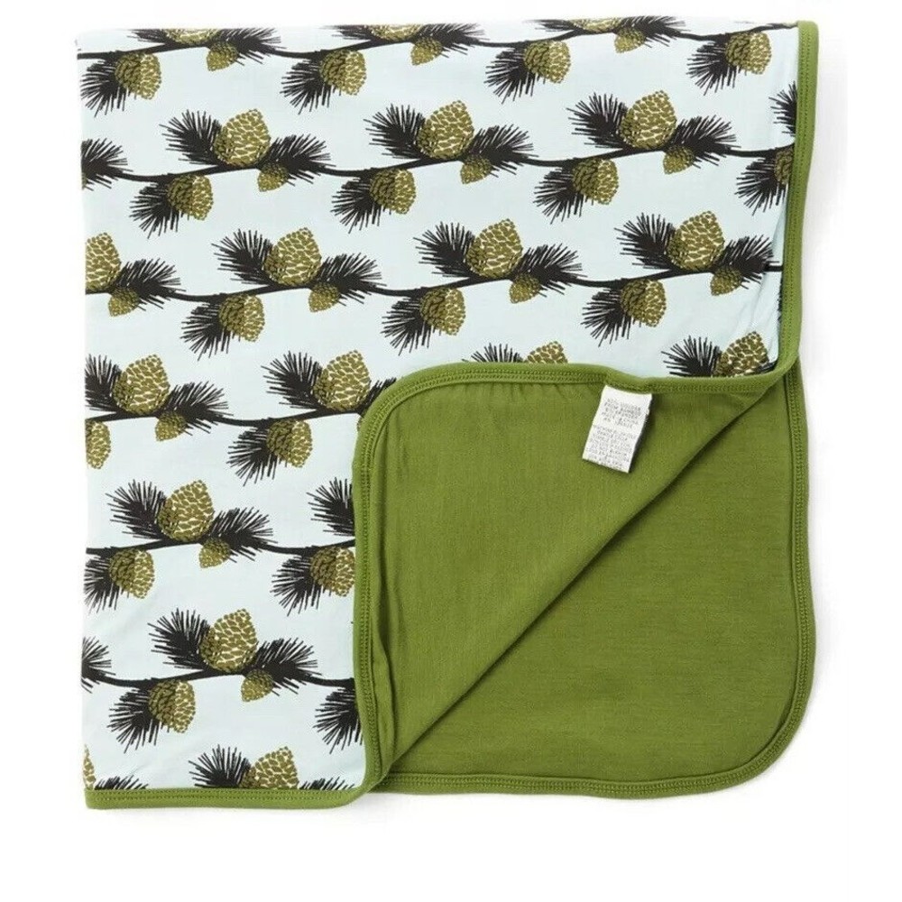 New Kickee Pants Holiday Spring Sky Pine Cones Stroller Blanket Baby Boys Green
